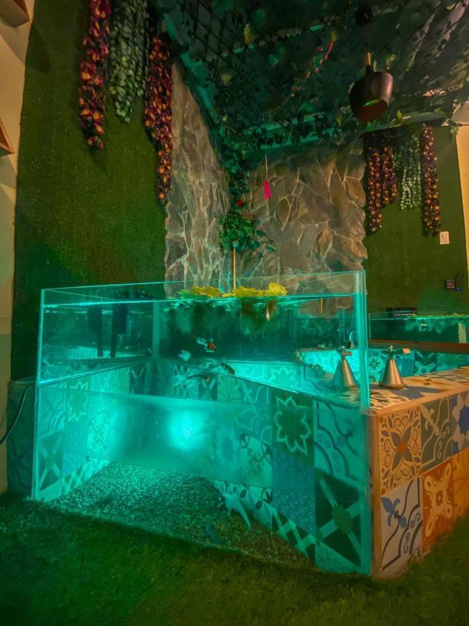 Cosmos Chill - Suite Con Jacuzzi Y Acuario Ambato Luaran gambar